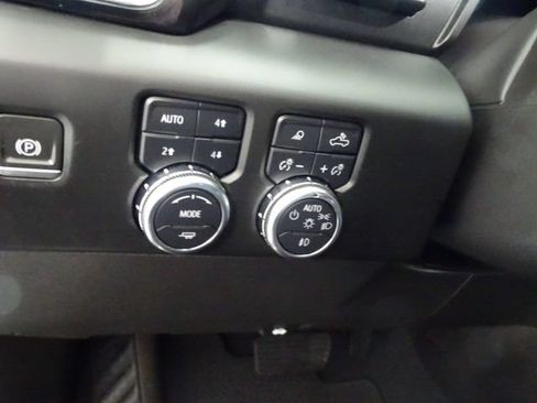 Used 2024 GMC Sierra 1500 Denali w/ Denali Reserve Package AWD/4WD image 11