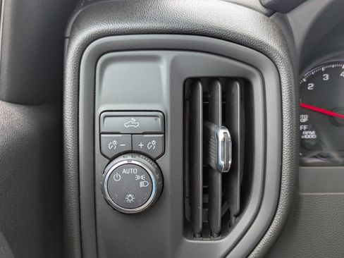 Used 2024 Chevrolet Silverado 1500 Custom RWD image 19