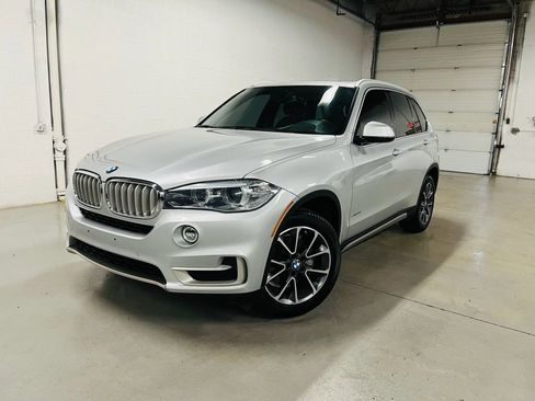 Used 2018 BMW X5 xDrive35i AWD/4WD image 1