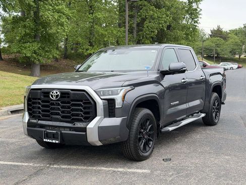 Used 2023 Toyota Tundra Limited w/ TRD Off-Road Package AWD/4WD image 23