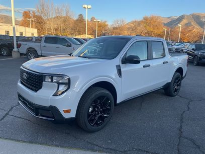 New 2025 Ford Maverick XLT w/ Black Appearance Package