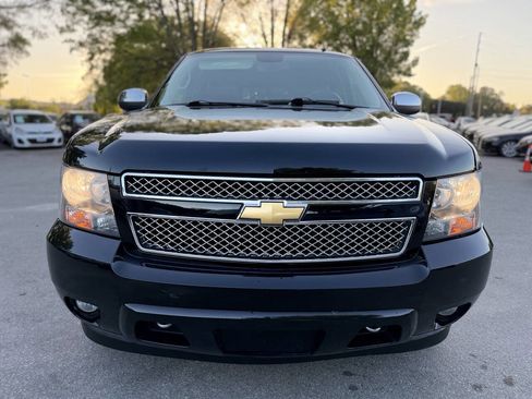 Used 2013 Chevrolet Tahoe LTZ image 2