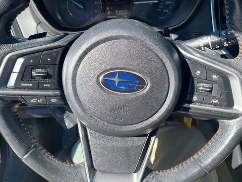 Used 2018 Subaru Crosstrek 2.0i Premium w/ Eyesight System image 14
