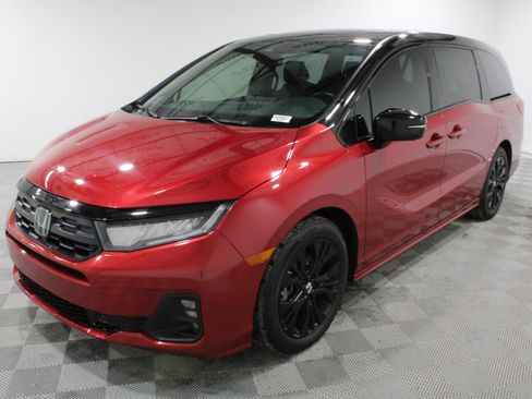 Used 2025 Honda Odyssey Sport-L image 33