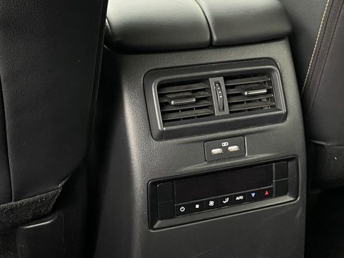 Used 2024 MAZDA CX-90 3.3 Turbo w/ Select Package image 24