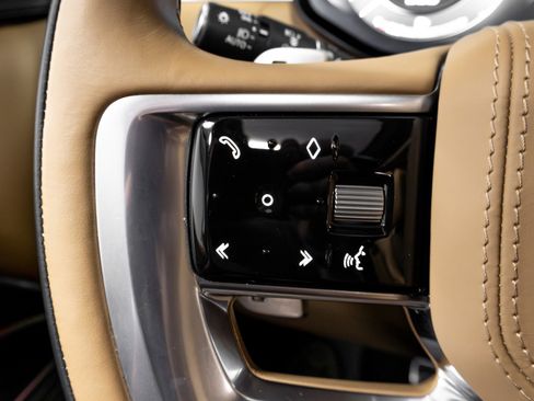 Used 2023 Land Rover Range Rover Autobiography image 59