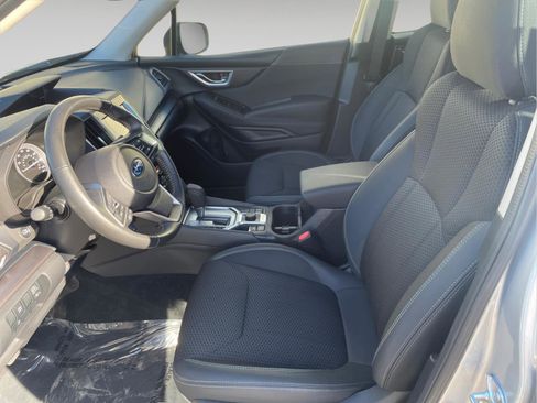 Used 2024 Subaru Forester Premium image 20