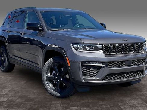 New 2026 Jeep Grand Cherokee Limited AWD/4WD image 2