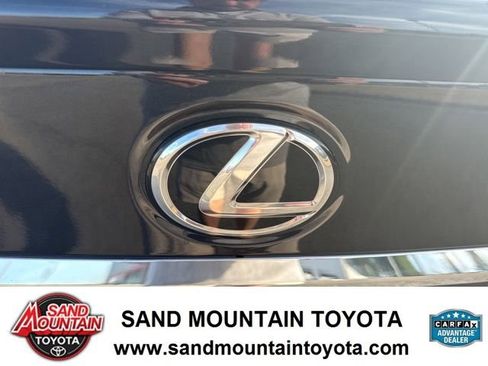 Used 2025 Lexus ES 350 Luxury image 10