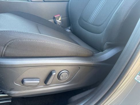 Used 2025 Hyundai Tucson SEL FWD image 24