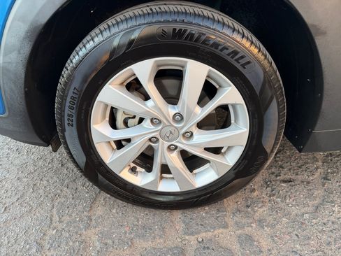 Used 2020 Hyundai Tucson SE FWD image 11