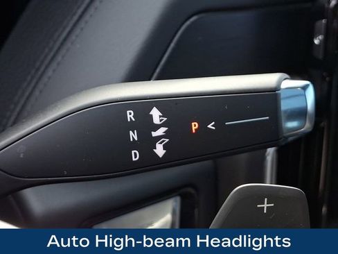 Used 2025 GMC Yukon Denali w/ Sun & Power Step Package image 20