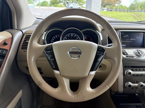 Used 2012 Nissan Murano LE w/ Platinum Pkg image 8