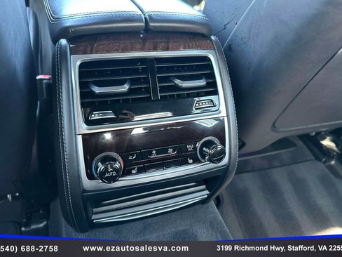 Used 2017 BMW 750i xDrive AWD/4WD image 26