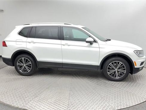 Used 2019 Volkswagen Tiguan SEL image 9