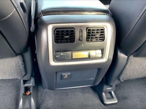 Used 2018 INFINITI QX60 Luxe image 33