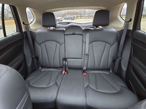 Used 2017 Buick Envision Essence image 21