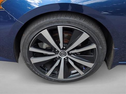 Used 2020 Nissan Altima 2.5 SR FWD image 25
