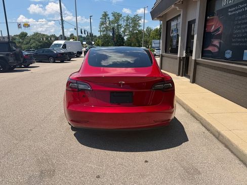 Used 2023 Tesla Model 3 Standard Range RWD image 4