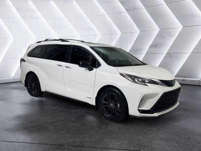 Used 2021 Toyota Sienna XSE