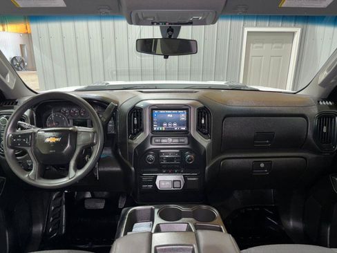 Used 2021 Chevrolet Silverado 2500 W/T w/ WT Convenience Package AWD/4WD image 17