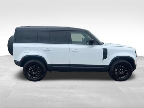 New 2026 Land Rover Defender 110 S AWD/4WD image 6