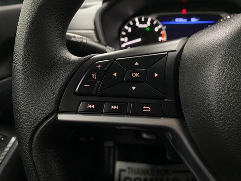 Certified 2025 Nissan Altima 2.5 SV FWD image 14