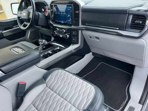 Used 2023 Ford F150 Limited image 24