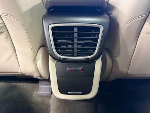 Used 2016 Lincoln MKX Reserve w/ Technology Package image 29