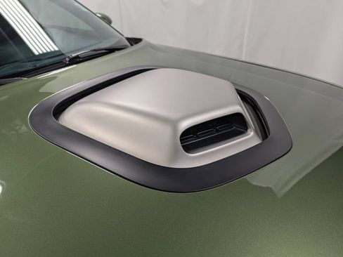 Used 2023 Dodge Challenger R/T Scat Pack RWD image 3