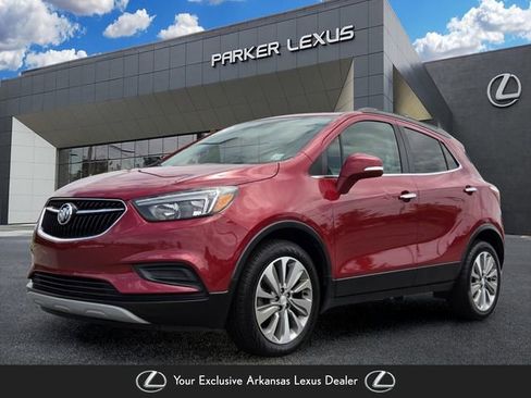 Used 2019 Buick Encore Preferred FWD image 1