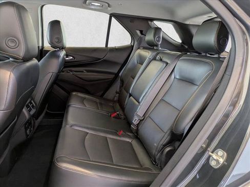 Used 2018 Chevrolet Equinox Premier AWD/4WD image 18
