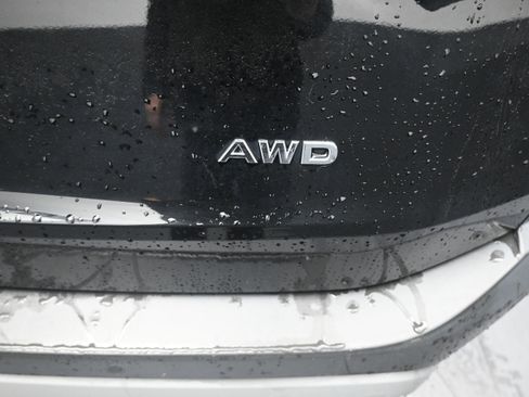 Used 2023 Nissan Rogue S AWD/4WD image 37
