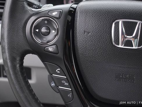 Used 2016 Honda Pilot Elite image 23