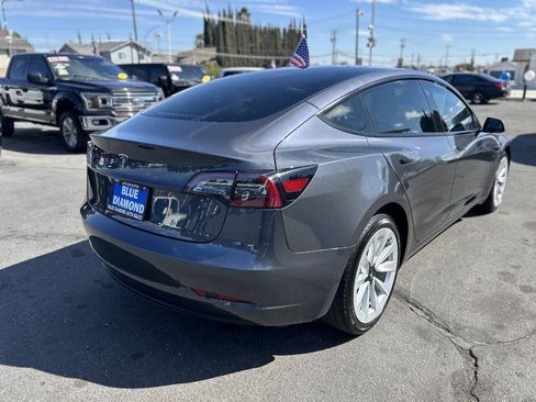 Used 2023 Tesla Model 3 Standard Range RWD image 6