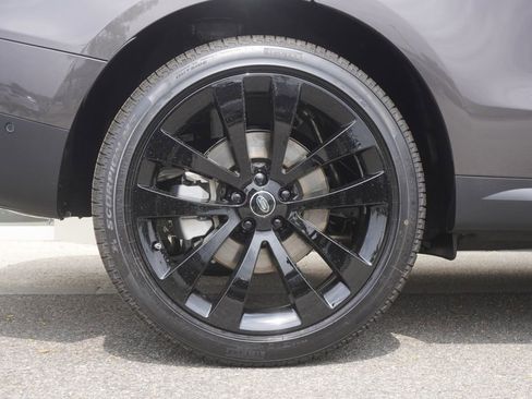 New 2025 Land Rover Range Rover Sport SE image 34