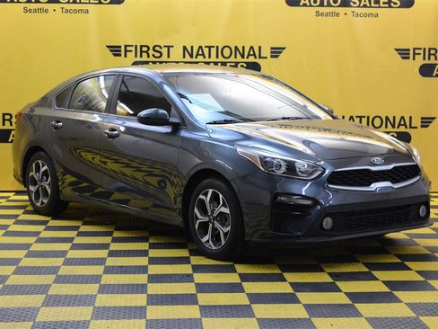 Used 2019 Kia Forte LXS image 1