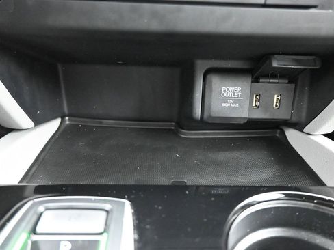 Used 2016 Honda Pilot Elite image 23