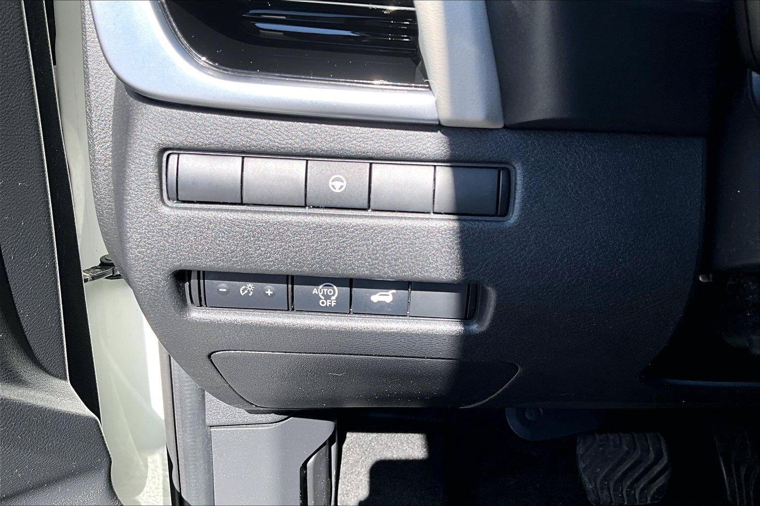 Used 2023 Nissan Rogue SL w/ SL Premium Package AWD/4WD image 37