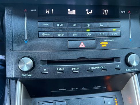 Used 2016 Lexus IS 300 AWD w/ F Sport Package image 37