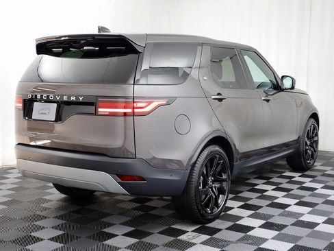 New 2025 Land Rover Discovery S AWD/4WD image 19