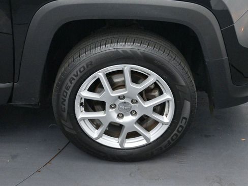 Used 2021 Jeep Renegade Limited AWD/4WD image 31