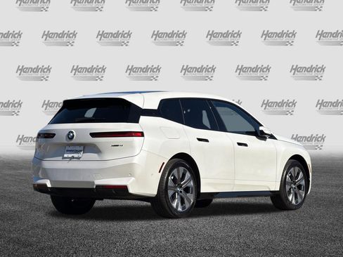 Used 2026 BMW iX xDrive45 image 5
