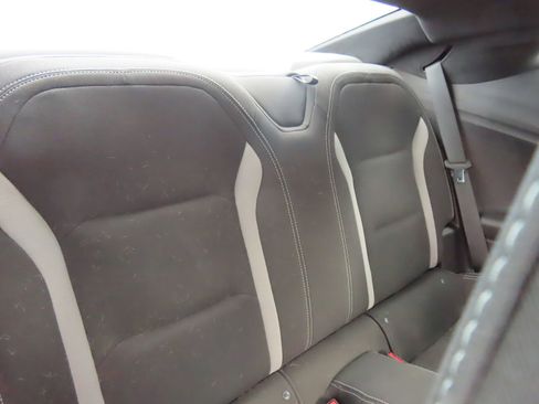Used 2018 Chevrolet Camaro LT image 29