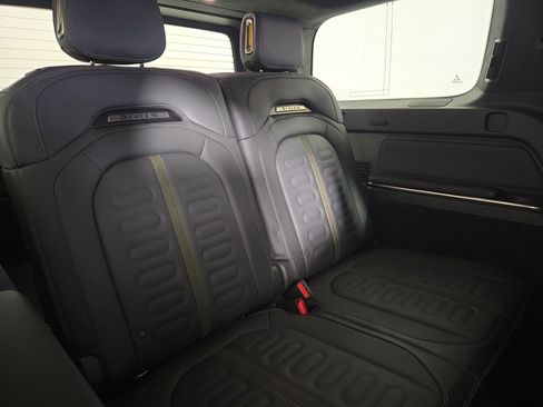 Used 2024 Rivian R1S Adventure AWD/4WD image 25