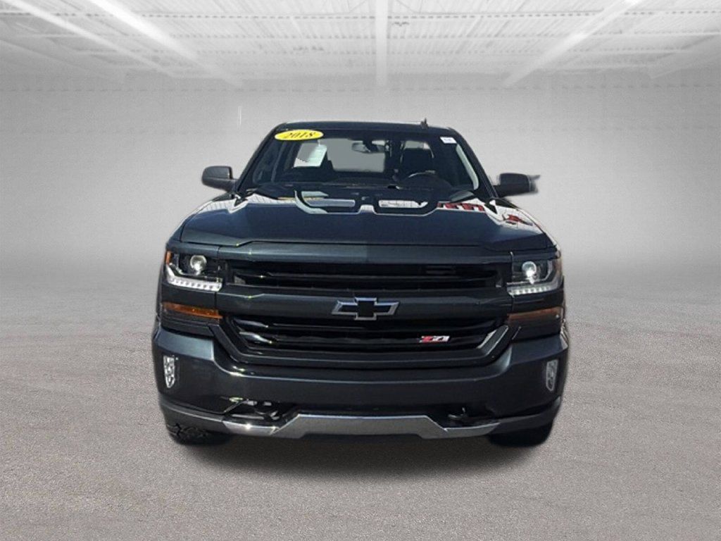 Used 2018 Chevrolet Silverado 1500 LT w/ All Star Edition AWD/4WD image 3