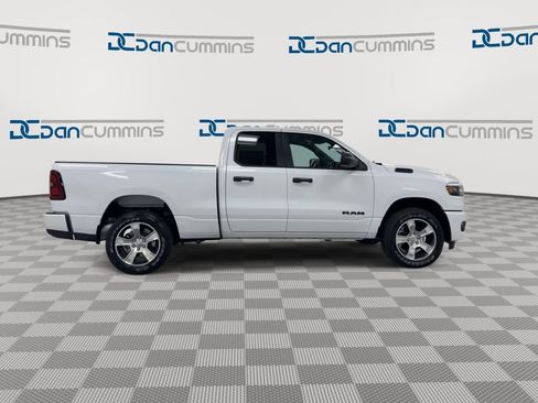 New 2026 RAM 1500 Express AWD/4WD image 9