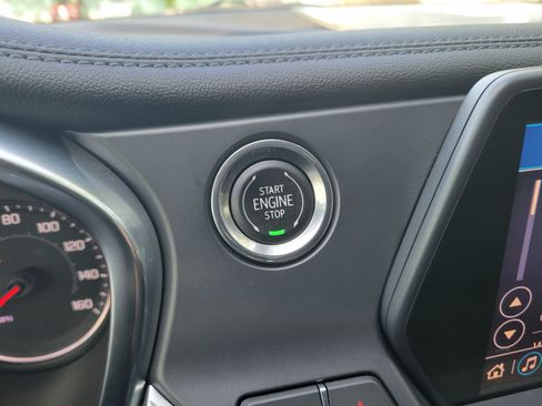 Certified 2021 Chevrolet Blazer LT AWD/4WD image 17