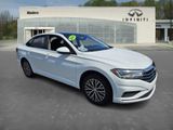 Used 2021 Volkswagen Jetta SE image 3