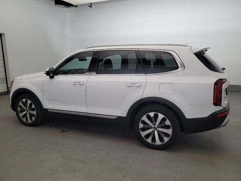 Used 2021 Kia Telluride S AWD/4WD image 3